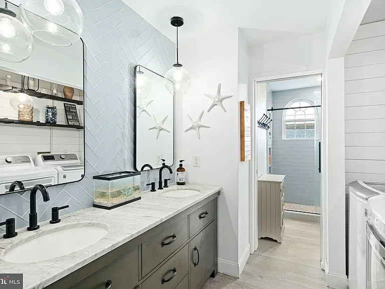 536 W Montgomery Ave — Photo 33