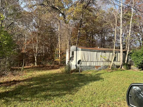 1182 Noel Dr, Cookeville, TN 38506