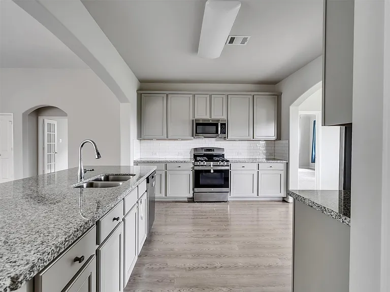 2643 Dry Creek Dr — Photo 17