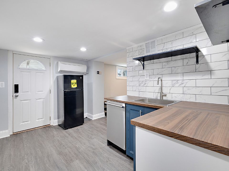 1st image of 205 Charles St #B