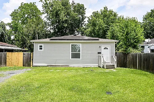 4137 Galesburg St Photo 1
