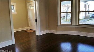 3rd image of 1457 Westwood Ave