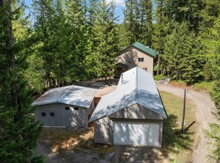 335 Tamarack Ln, Sagle, ID 83860