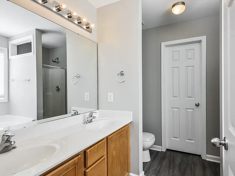 60 Hocutt Farm Dr — Photo 10
