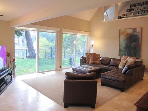 5th image of 15203 SE River Forest Dr