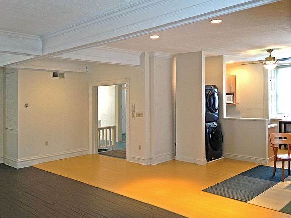 Kitchen/Entry/Living