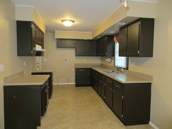 4th image of 5311 Antoinette Ave