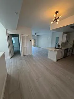 2 bed, 2.0 bath, 1158 sqft, $2,850 — Photo 3