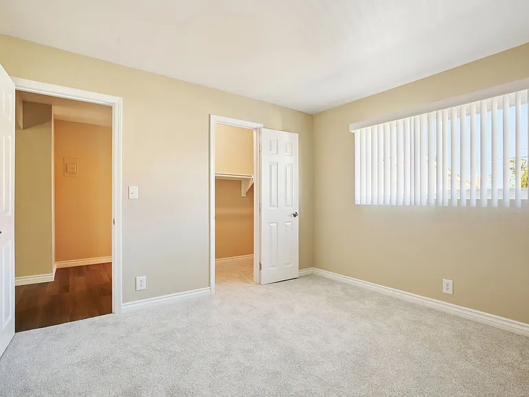 North Pointe Villas — Photo 19