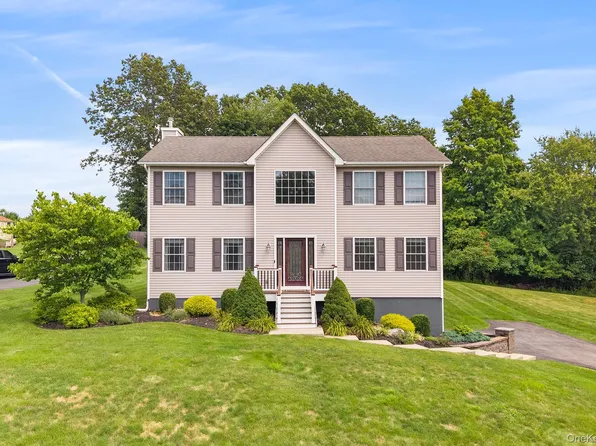6 Apple Lane, Highland, NY 12528