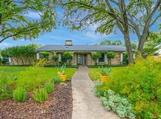 4039 Crown Shore Dr, Dallas, TX 75244