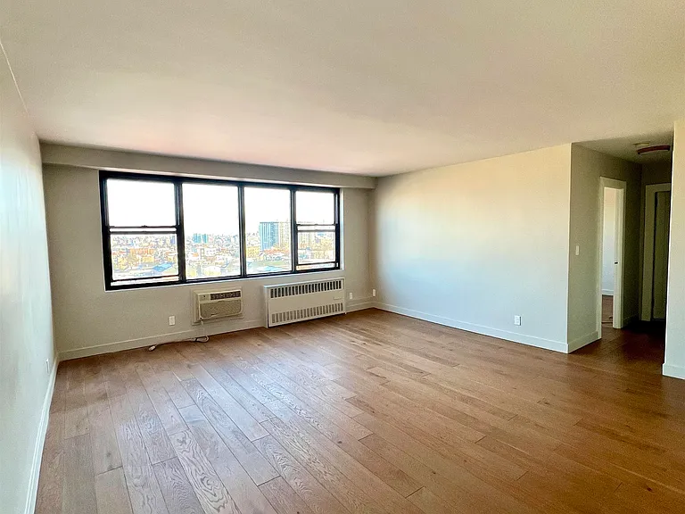 500 Central Ave #1004 — Photo 7