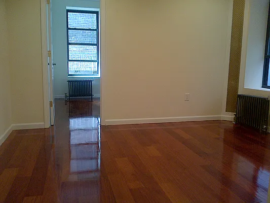 Rented by Meyerson Management | media 27