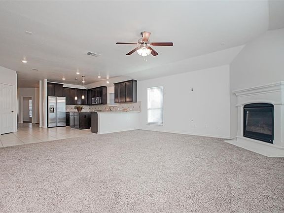3rd image of 10205 Long Branch Dr