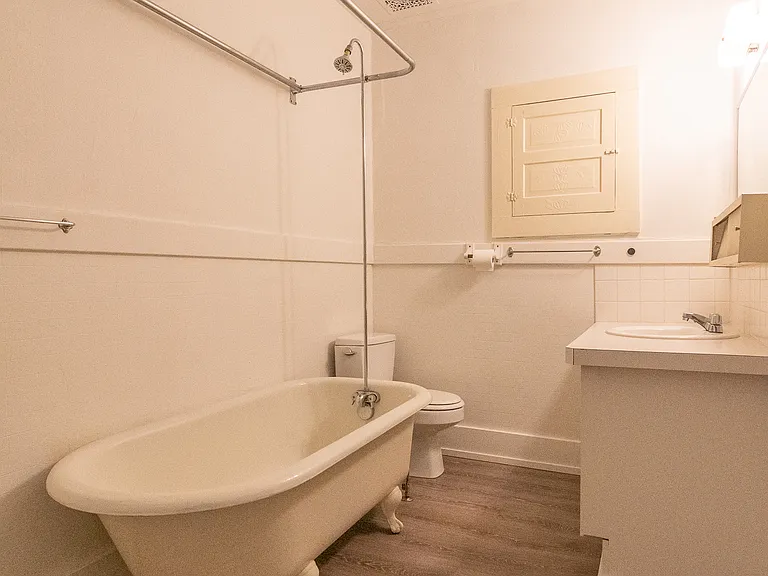4435 SE Belmont St #11 — Photo 8