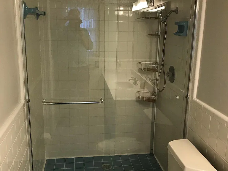 BR 1 Bathroom