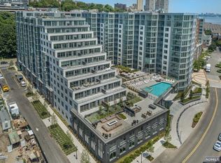 9 Avenue At Port Imperial Townhouse 10 #TH 10, West New York, NJ