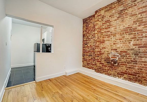 5th image of 507 E 83rd St APT 5C