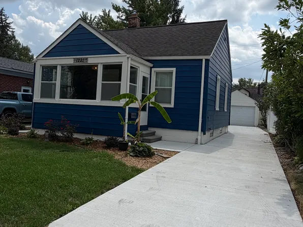 1221 West Blvd, Berkley, MI 48072