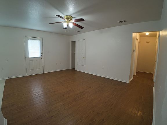 4th image of 625 Woodard Ave