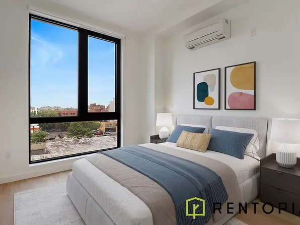 1010 Pacific Street image 3 of 28