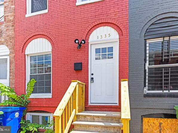 1335 Sargeant St, Baltimore, MD 21223