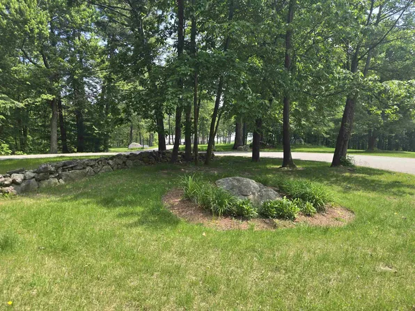 6 Eastview Road, Derry, NH 03038