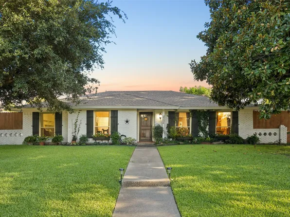 2104 Westlake Dr, Plano, TX 75075