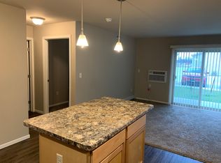 2400 65th Ave S APT 305, Fargo, ND