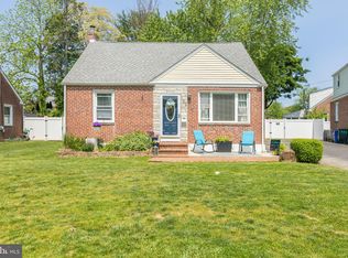109 9th Ave, Folsom, PA 19033