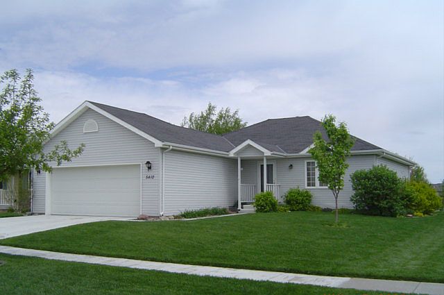 1st image of 5410 NW Fairway Dr