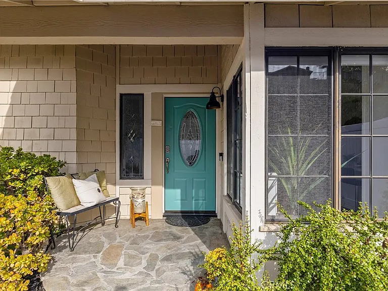 25662 Cresta Loma — Photo 46