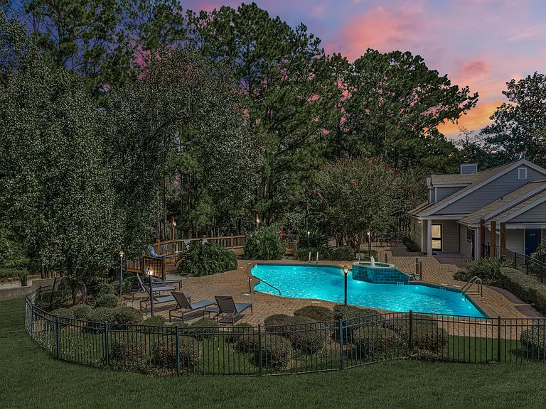 2305 at Killearn — Photo 10