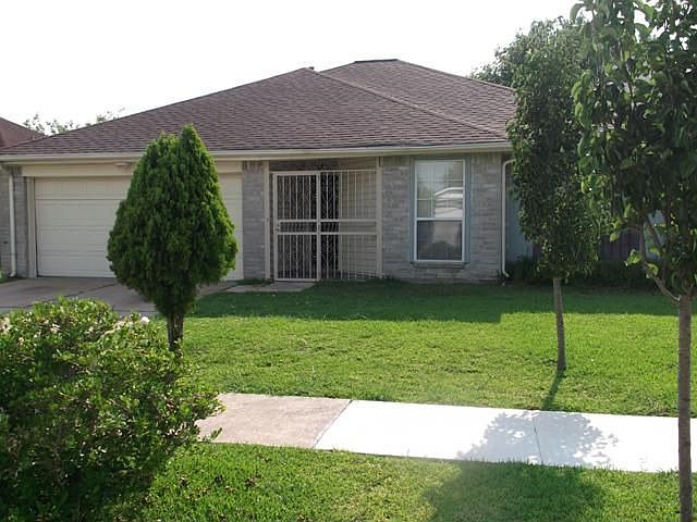 1st image of 13706 Wood River Dr