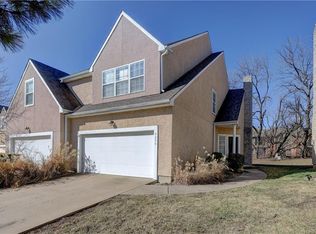9206 Boehm Dr, Lenexa, KS 66219