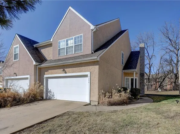 9206 Boehm Dr, Lenexa, KS 66219