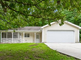 85 Lakeside Dr, Covington, GA 30016