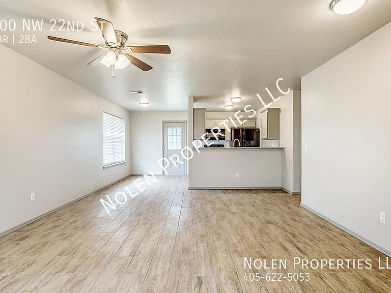800 NW 22nd St — Photo 8