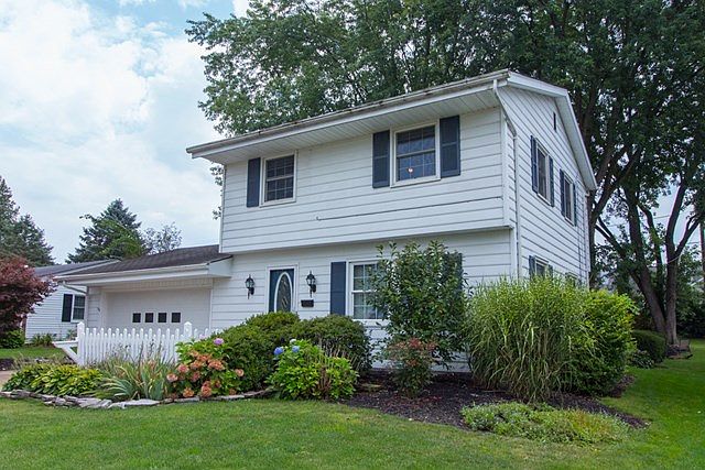 1st image of 307 Sherwood Dr