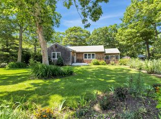 43 Lynncliff Rd, Hampton Bays, NY 11946