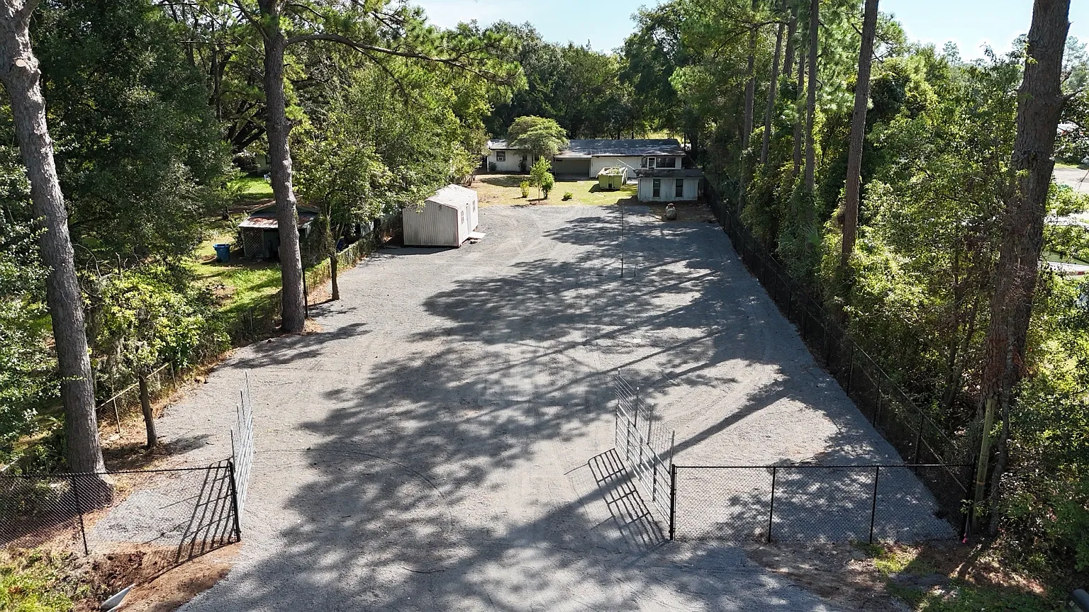 4 bed, 1325 sqft, $4,850 — Photo 1