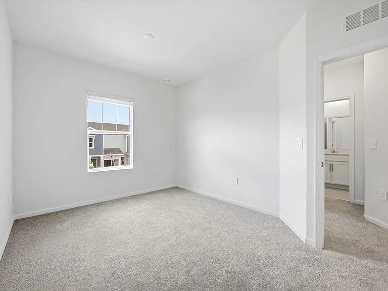 3064 Chromatic St — Photo 20