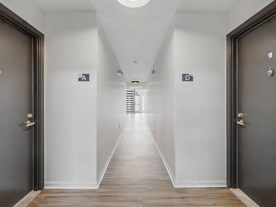 Lakeview Apartments