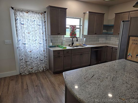 4th image of 28200 S Highway 125 St #70