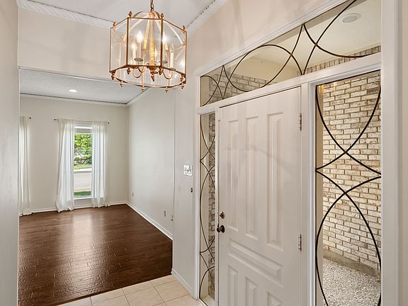 4th image of 3020 Stonehenge Ln