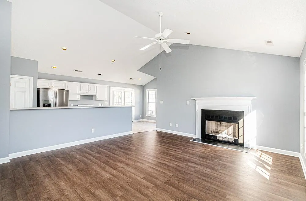 1620 Greys Mill Rd — Photo 2