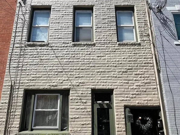 768 S 6th St, Philadelphia, PA 19147