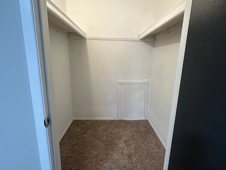 2612 Lovington Dr #1 — Photo 10