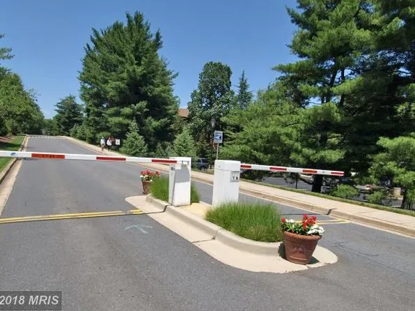 11405 Commonwealth Dr #11405, Rockville, MD 20852