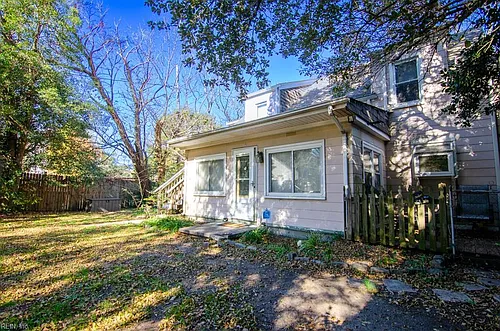 1056 Little Bay Ave #A Photo 1